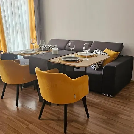 Breeze View Apartment *